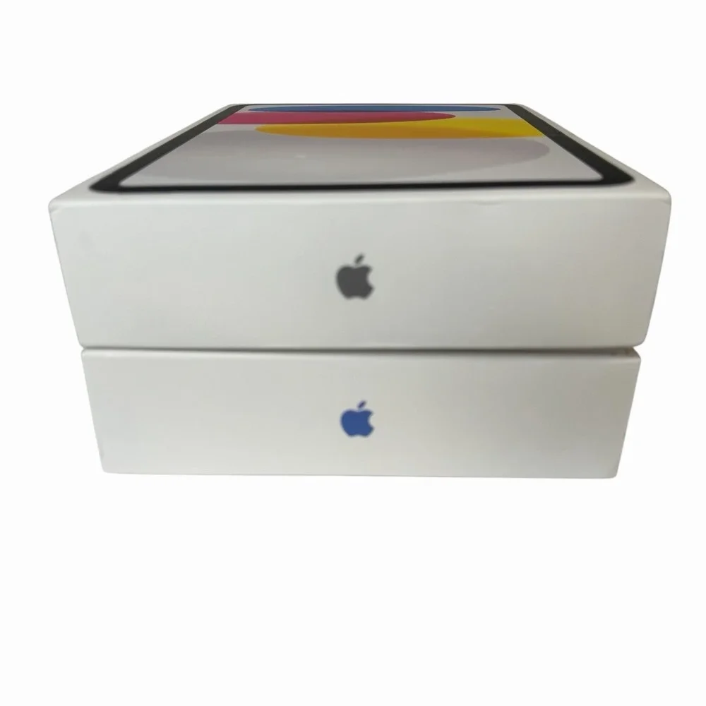 iPad A16 11th Generation 128GB A3354 Wifi 2025 Set Of 2‎ Boxes Only Blue Silver
